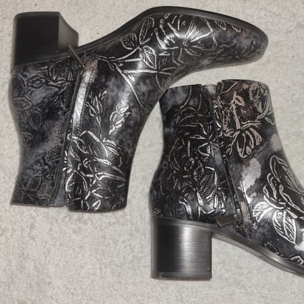 Patricia Nash Marcella Leather Ankle Boots, New, with Dust Bag, Size 10M